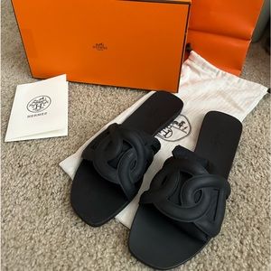 Hermes aloha black women’s sandals size 38 authentic